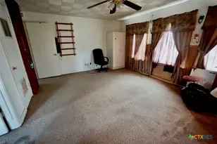 415 S 15th St, Port O'Connor, TX 77982 - Photo 17