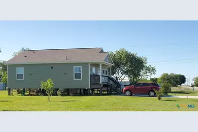 501 S 13th Street, Seadrift, TX 77983 - Photo 3