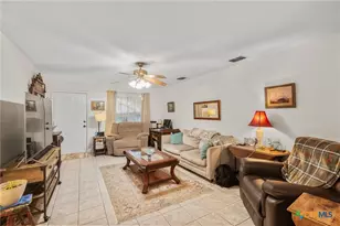 123 & 125 6th St, Vanderbilt, TX 77991 - Photo 7