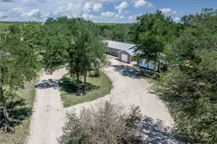 1229 State Hwy 304, Gonzales, TX 78629 - Photo 41