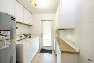 1229 State Highway 304, Gonzales, TX 78629 - Photo 25