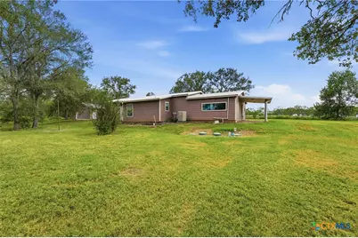 1229 State Highway 304, Gonzales, TX 78629 - Photo 39