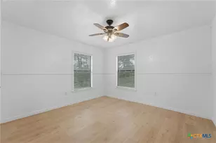 1229 State Hwy 304, Gonzales, TX 78629 - Photo 25