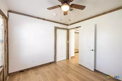 1229 State Highway 304, Gonzales, TX 78629 - Photo 23