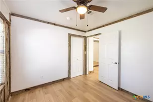 1229 State Hwy 304, Gonzales, TX 78629 - Photo 23