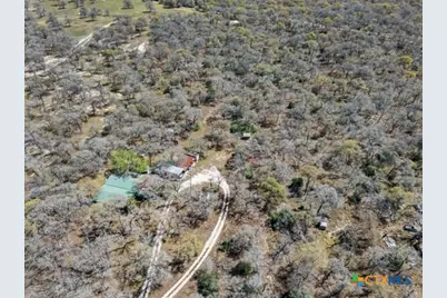 1189 Vivroux Ranch Road, Seguin, TX 78155 - Photo 31