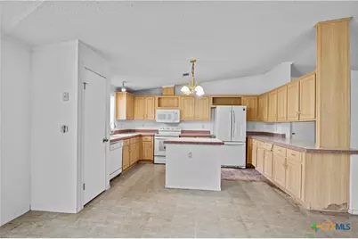 1189 Vivroux Ranch Road, Seguin, TX 78155 - Photo 5