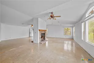 1189 Vivroux Ranch Rd, Seguin, TX 78155 - Photo 7