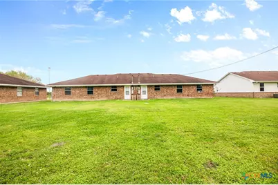 123,125,374,376 Navidad & 6th St, Vanderbilt, TX 77991 - Photo 7