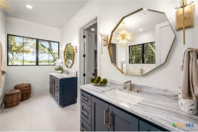 232 Riverfront Drive, New Braunfels, TX 78132 - Photo 15