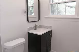 415 Easy St, Marlin, TX 76661 - Photo 27