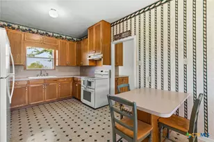 10514 Hunt Hill Rd, Rogers, TX 76569 - Photo 23