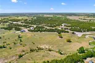 173 Jayhawk Ct, Burnet, TX 78611 - Photo 13