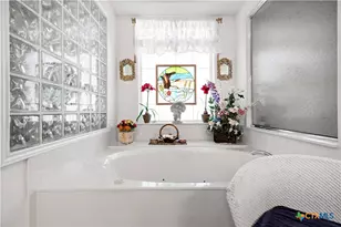 628 Mission View Ct, New Braunfels, TX 78130 - Photo 23