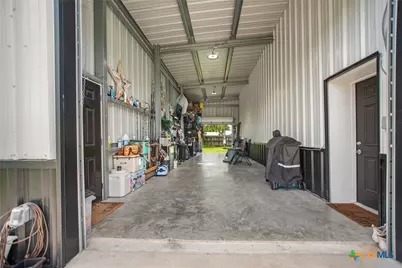 807 W Dallas Avenue, Seadrift, TX 77983 - Photo 21