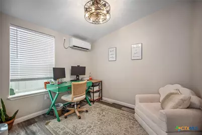 807 W Dallas Avenue, Seadrift, TX 77983 - Photo 33