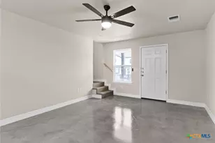 803 White Meadow Ln, Harker Heights, TX 76548 - Photo 3