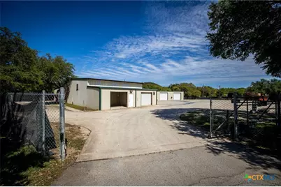 180 Spring Mountain Drive, Canyon Lake, TX 78133 - Photo 15