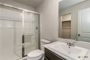 1005 S 22nd St, Temple, TX 76501 - Photo 11