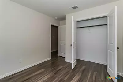 1005 S 22nd Street, Temple, TX 76501 - Photo 15