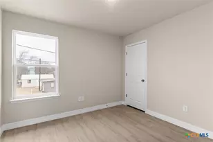 803 White Meadow Ln, Harker Heights, TX 76548 - Photo 13