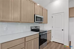 1237 Bending Br Wy, Temple, TX 76502 - Photo 17