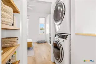 1911 Dutton Dr, San Marcos, TX 78666 - Photo 17