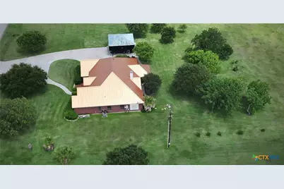 507 Hackberry Bend, Port Lavaca, TX 77979 - Photo 5