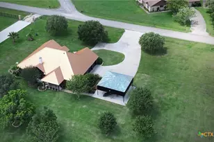 507 Hackberry Bend, Port Lavaca, TX 77979 - Photo 9