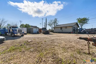 556 Gode Lane, New Braunfels, TX 78130 - Photo 35