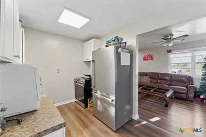 556 Gode Lane, New Braunfels, TX 78130 - Photo 7