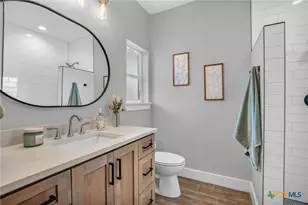 540 River Run, New Braunfels, TX 78132 - Photo 7