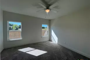 1810 Royal Loop, Belton, TX 76513 - Photo 9