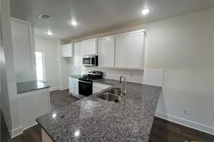 1810 Royal Loop, Belton, TX 76513 - Photo 5