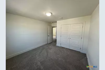 1810 Royal Loop, Belton, TX 76513 - Photo 23