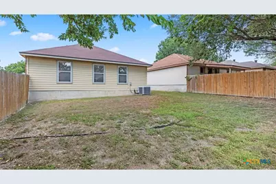 2121 Keystone Drive, New Braunfels, TX 78130 - Photo 29