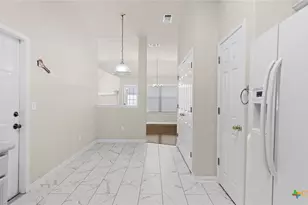 2121 Keystone Dr, New Braunfels, TX 78130 - Photo 7