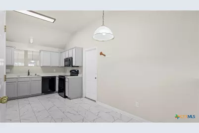 2121 Keystone Drive, New Braunfels, TX 78130 - Photo 5