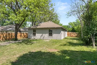 820 N 14th Street, Temple, TX 76501 - Photo 23