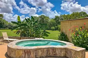 730 E Mather St, New Braunfels, TX 78130 - Photo 19