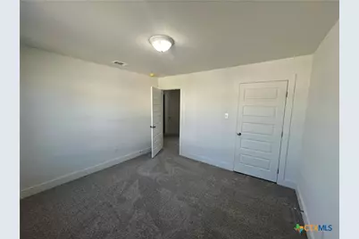 1826 Royal Loop, Belton, TX 76513 - Photo 11