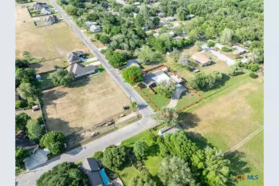 110 Live Oak Street, Gonzales, TX 78629 - Photo 5