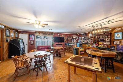 110 Live Oak Street, Gonzales, TX 78629 - Photo 17