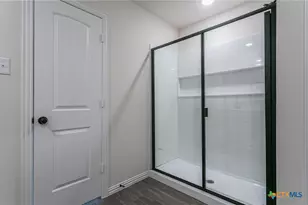 3817 E Poteet Ct, Temple, TX 76504 - Photo 9