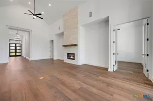 124 Bigtooth Maple Ln, San Marcos, TX 78666 - Photo 11