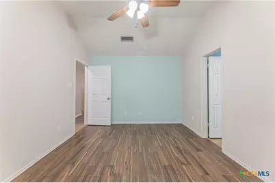 2405 Thoroughbred Drive, Killeen, TX 76549 - Photo 13