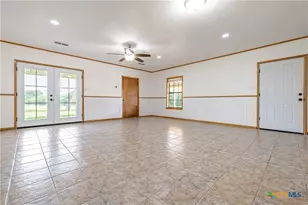 679 Royal Rd, Port Lavaca, TX 77979 - Photo 3