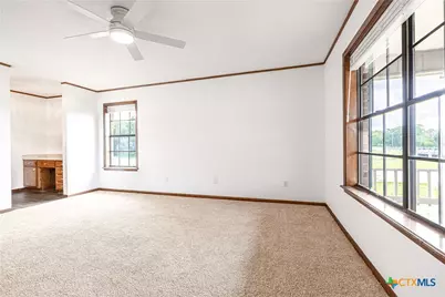 679 Royal Road, Port Lavaca, TX 77979 - Photo 9