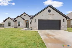 604 Magnolia Dr, Troy, TX 76579 - Photo 1