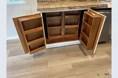 114 N Andrews Drive, Robinson, TX 76706 - Photo 7